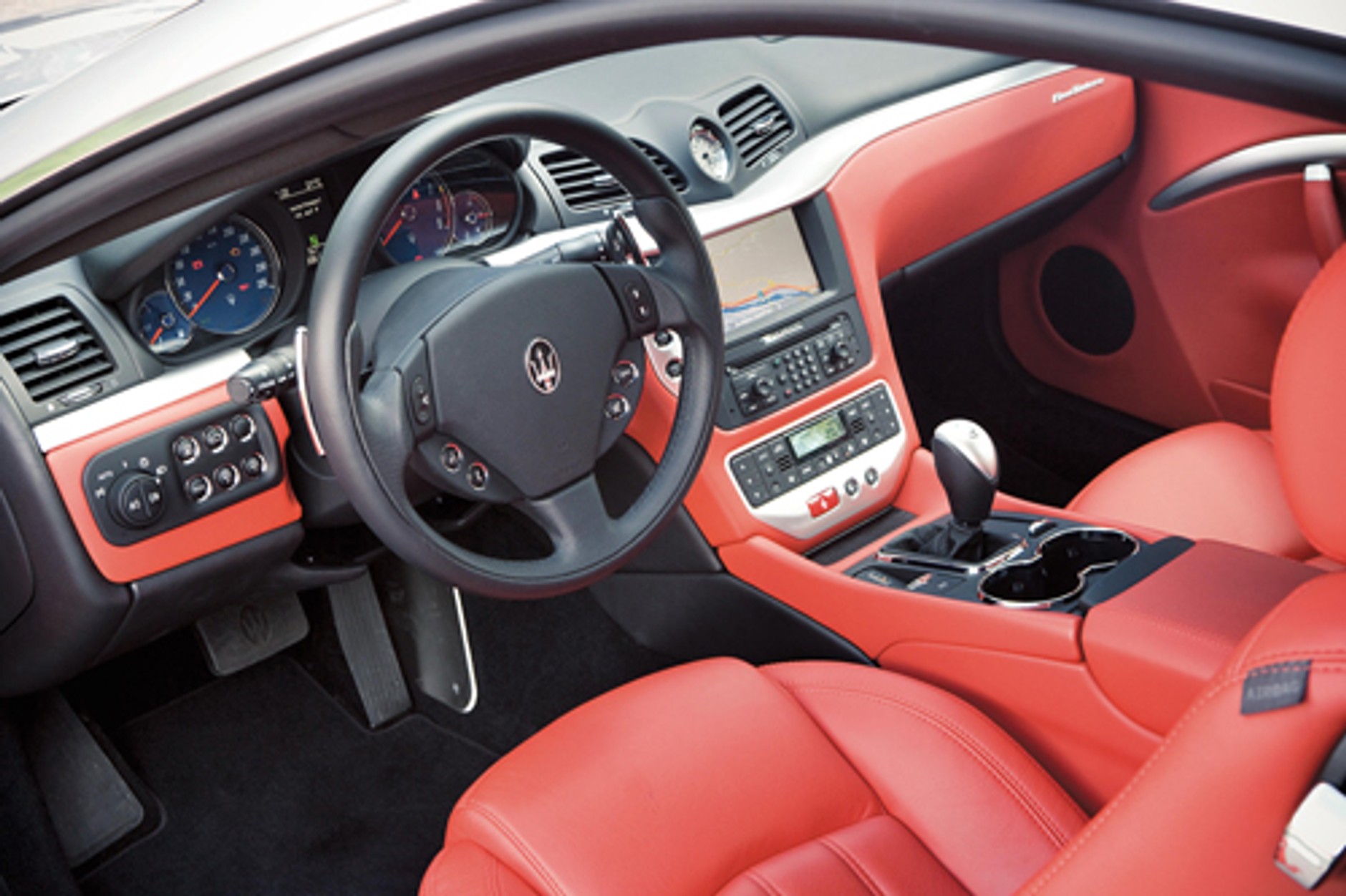 Maserati Granturismo - Kawał dobrego GT