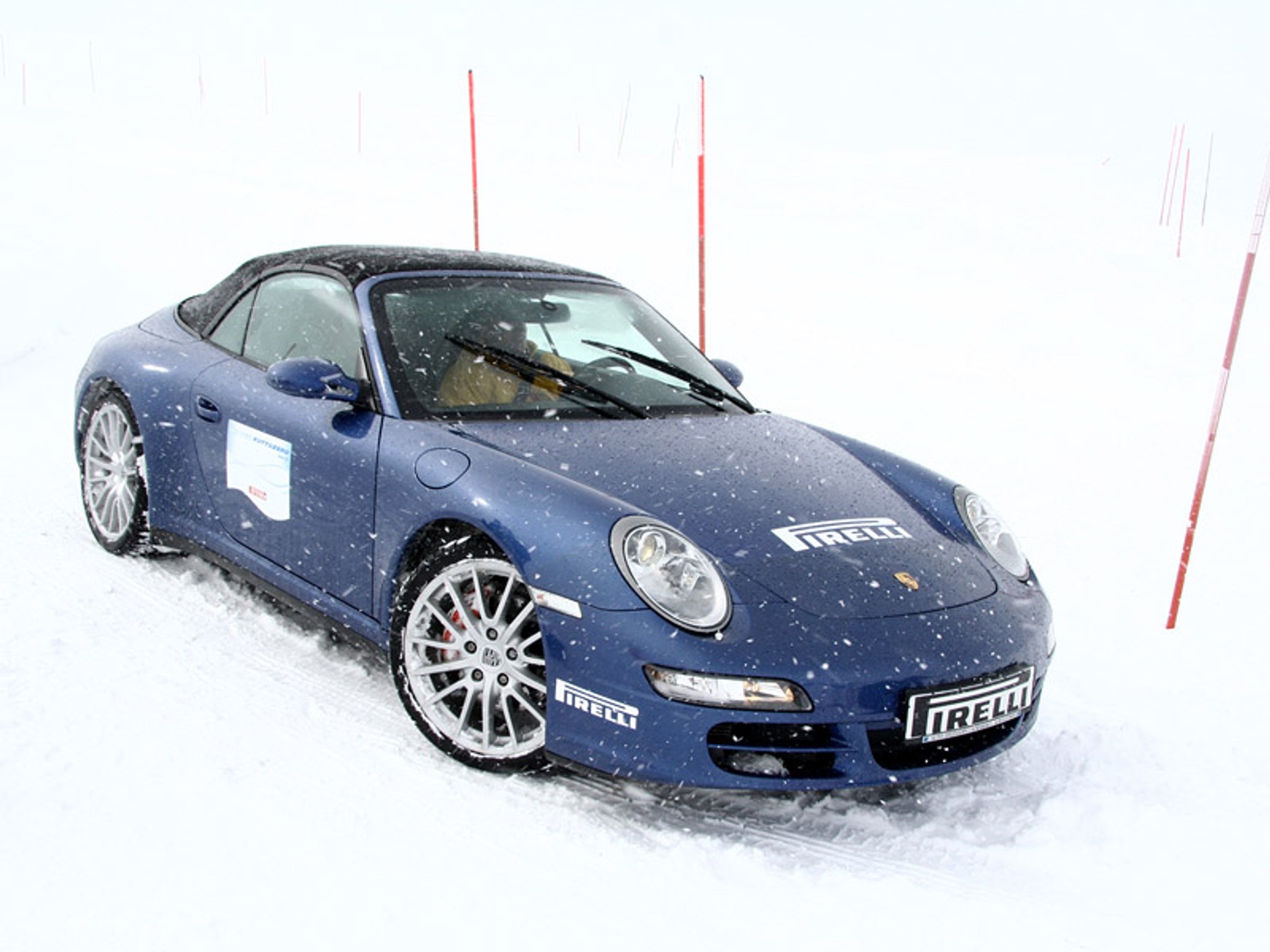 Pirelli Sottozero 2 pod Matterhorn, czyli jak zaprezentować zimowe opony latem