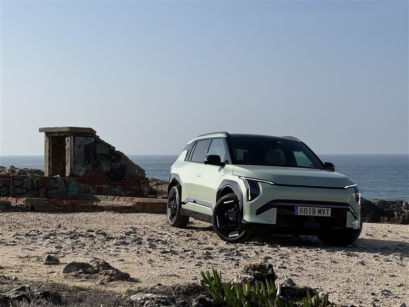 KIA EV3