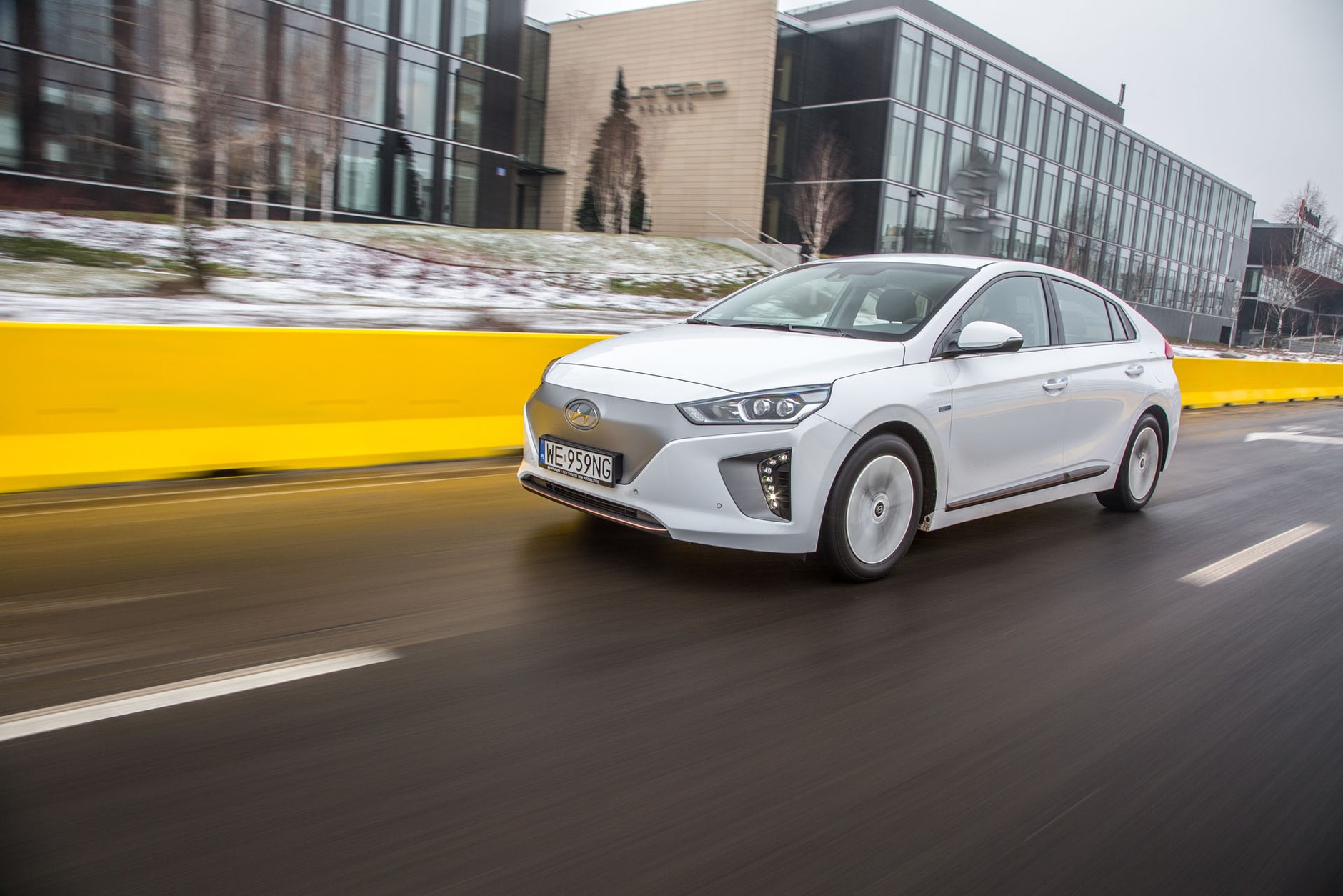 Hyundai Ioniq Electric - elektryk na mrozie