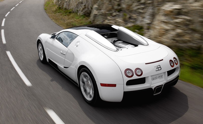 Bugatti Veyron 16.4 Grand Sport: 360 km/h w kabriolecie (wideo)