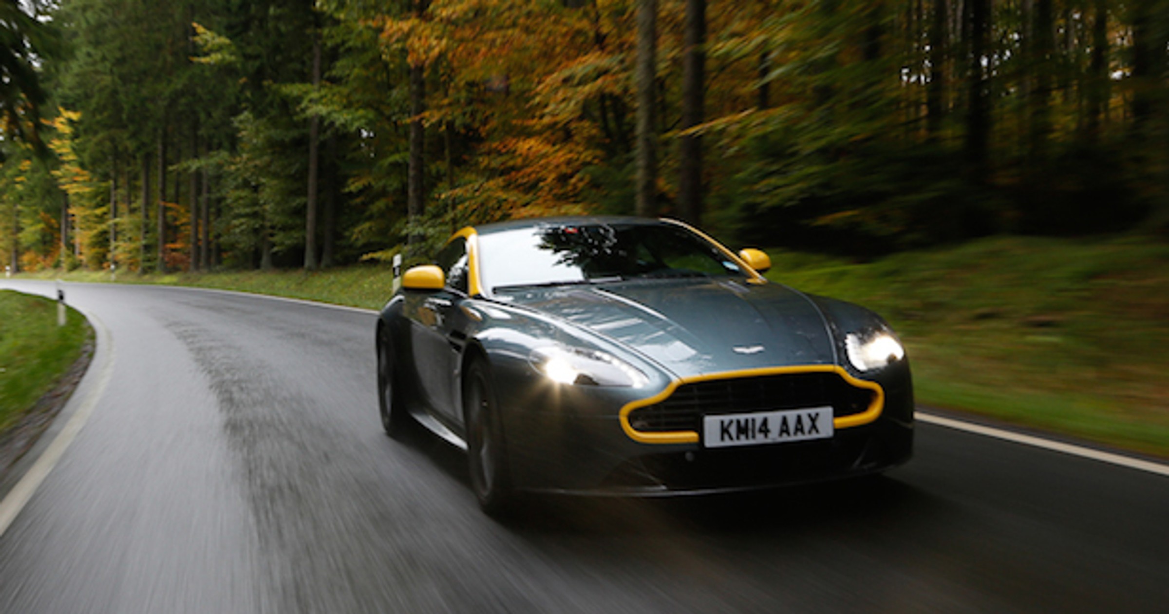 Aston Martin Vantage N430 - Sir muscle car