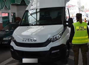 Białorusin w furgonie na francuskich numerach wzbudził podejrzenia