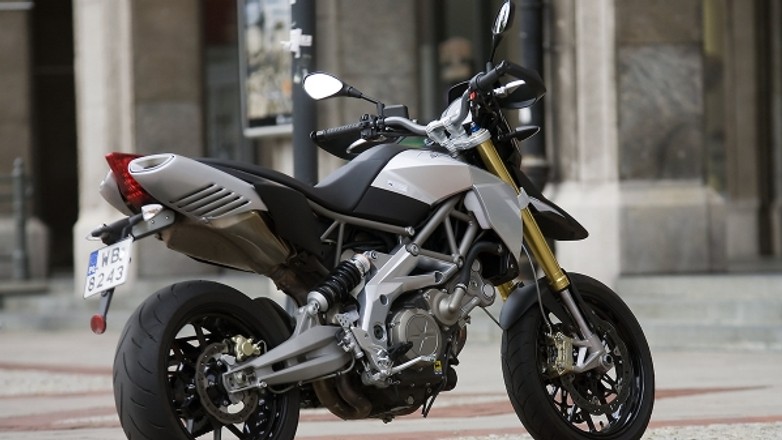 Aprilia Dorsoduro 750