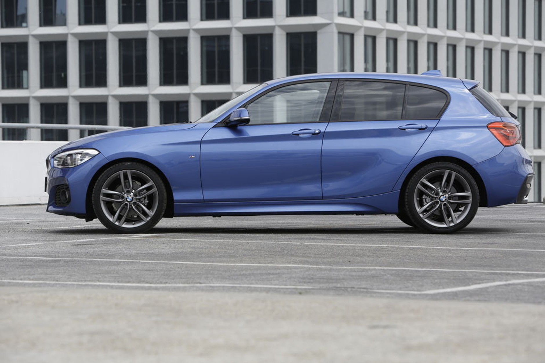 Szybkie bardziej z wyglądu - BMW 118i M Sport