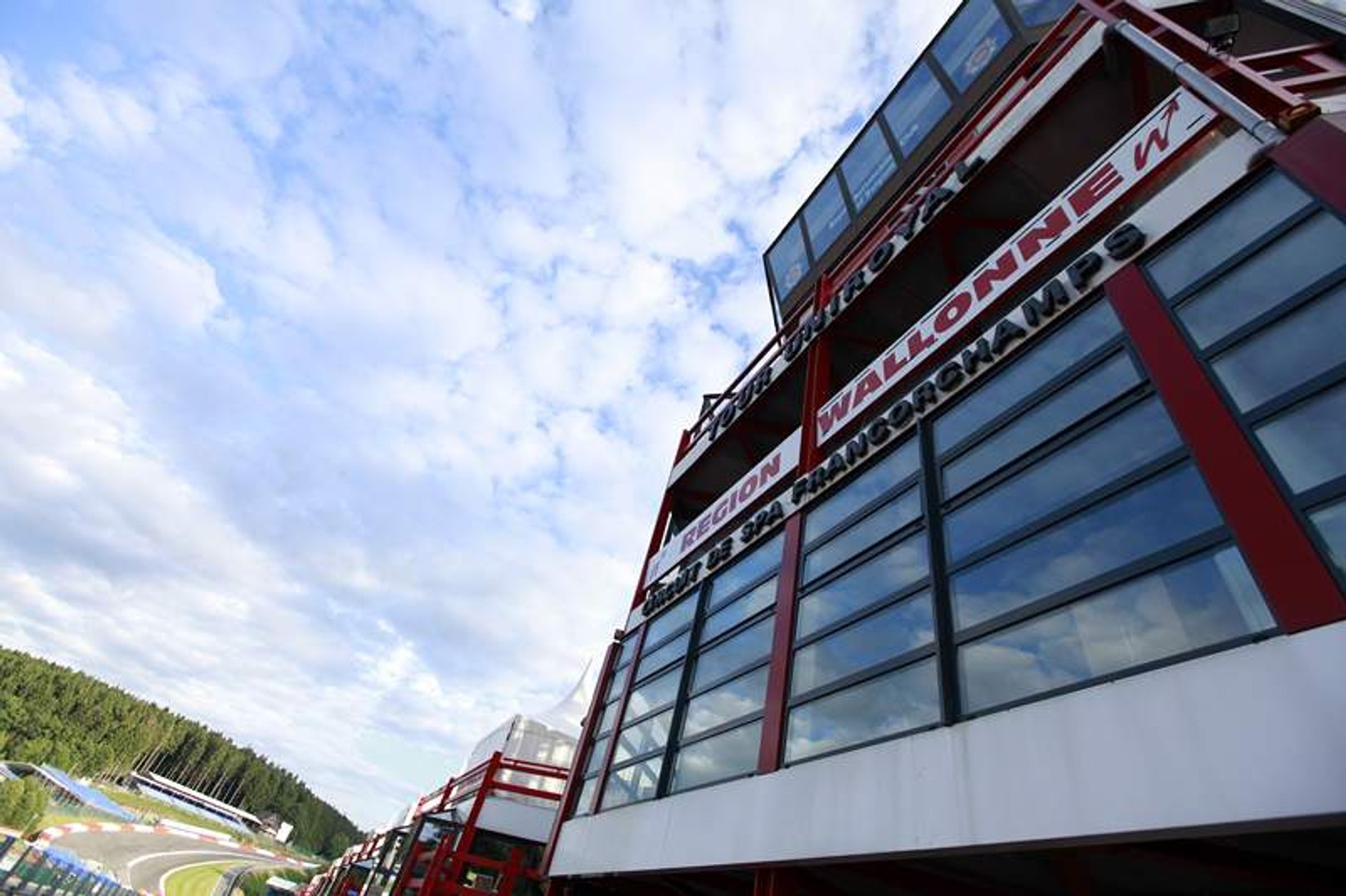 Grand Prix Belgii 2009: dwie gwiazdy wyścigu - Raikkonen i Fisichella (fotogaleria)