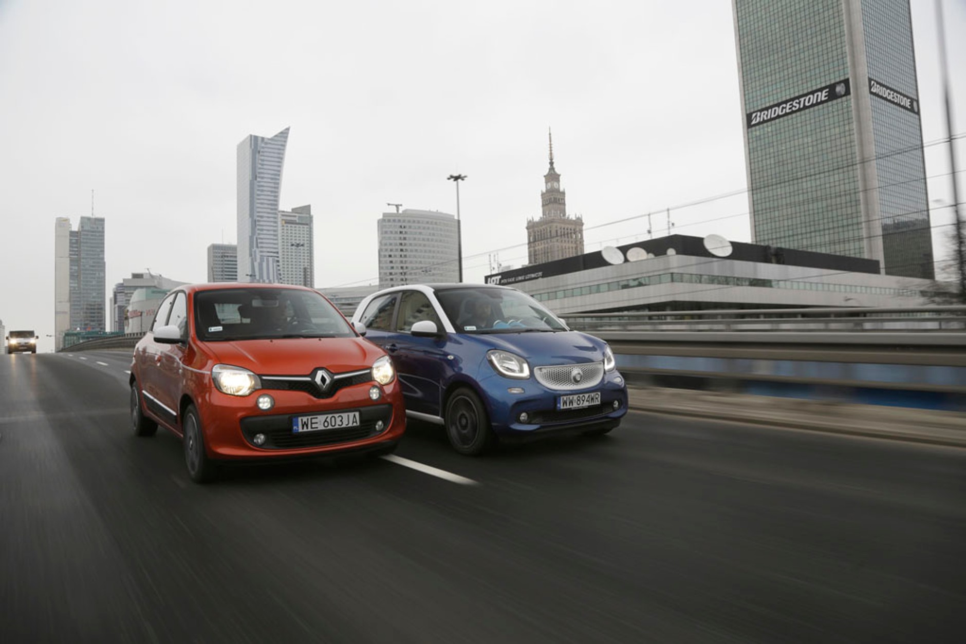 Zwinne bliźniaki - Smart Forfour kontra Renault Twingo