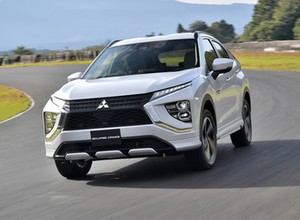 Mitsubishi Eclipse Cross – po liftingu będzie hybrydą