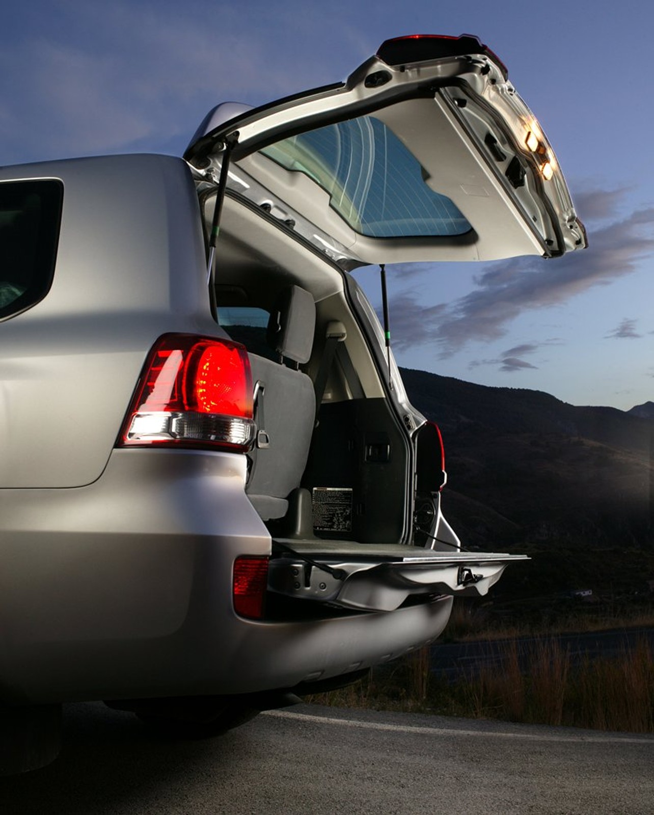 Toyota: Rosja pochłonie połowę Land Cruiserów V8 przeznaczonych dla Europy