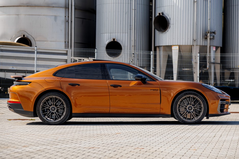 2024 Porsche Panamera
