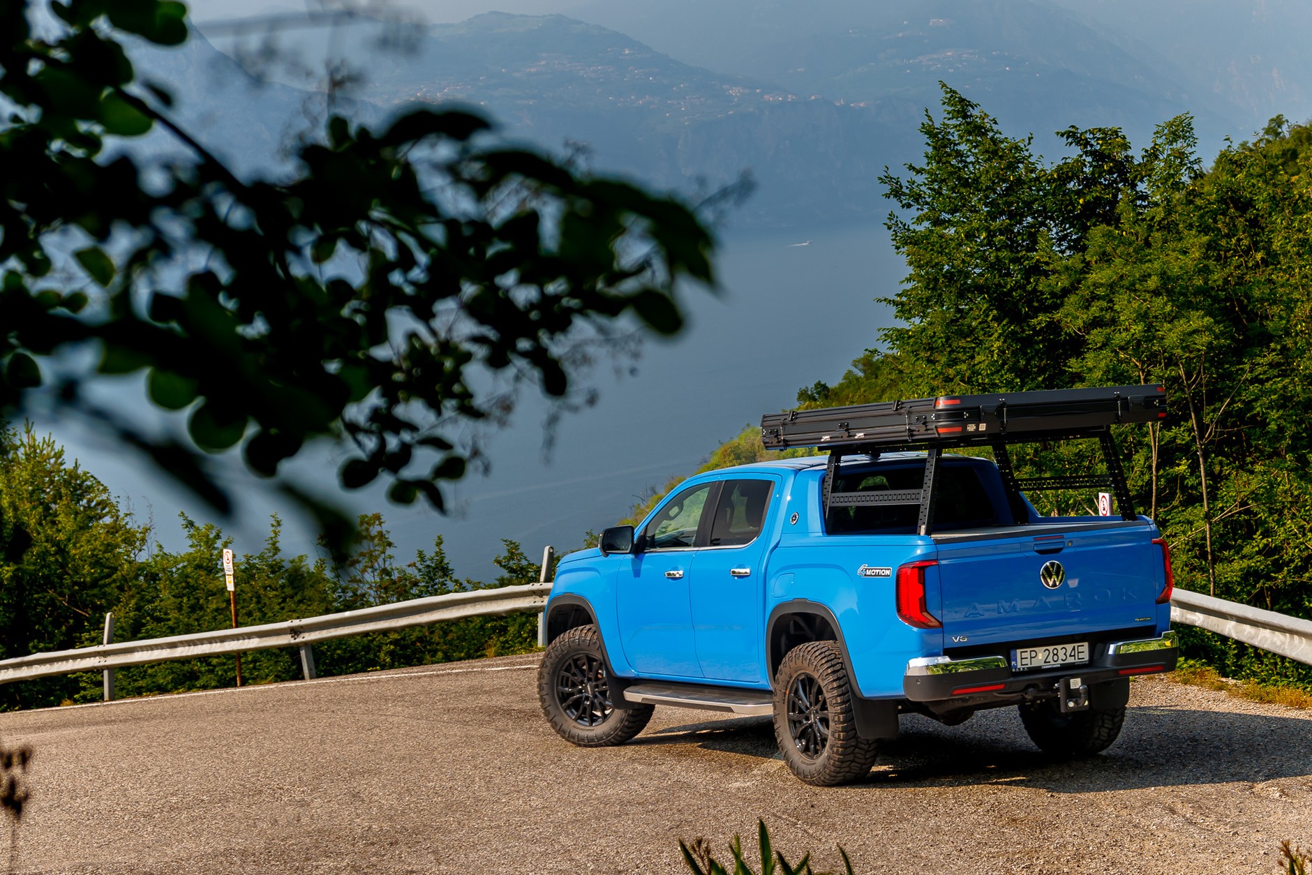 Volkswagen Amarok i Grand California na włoskich wakacjach