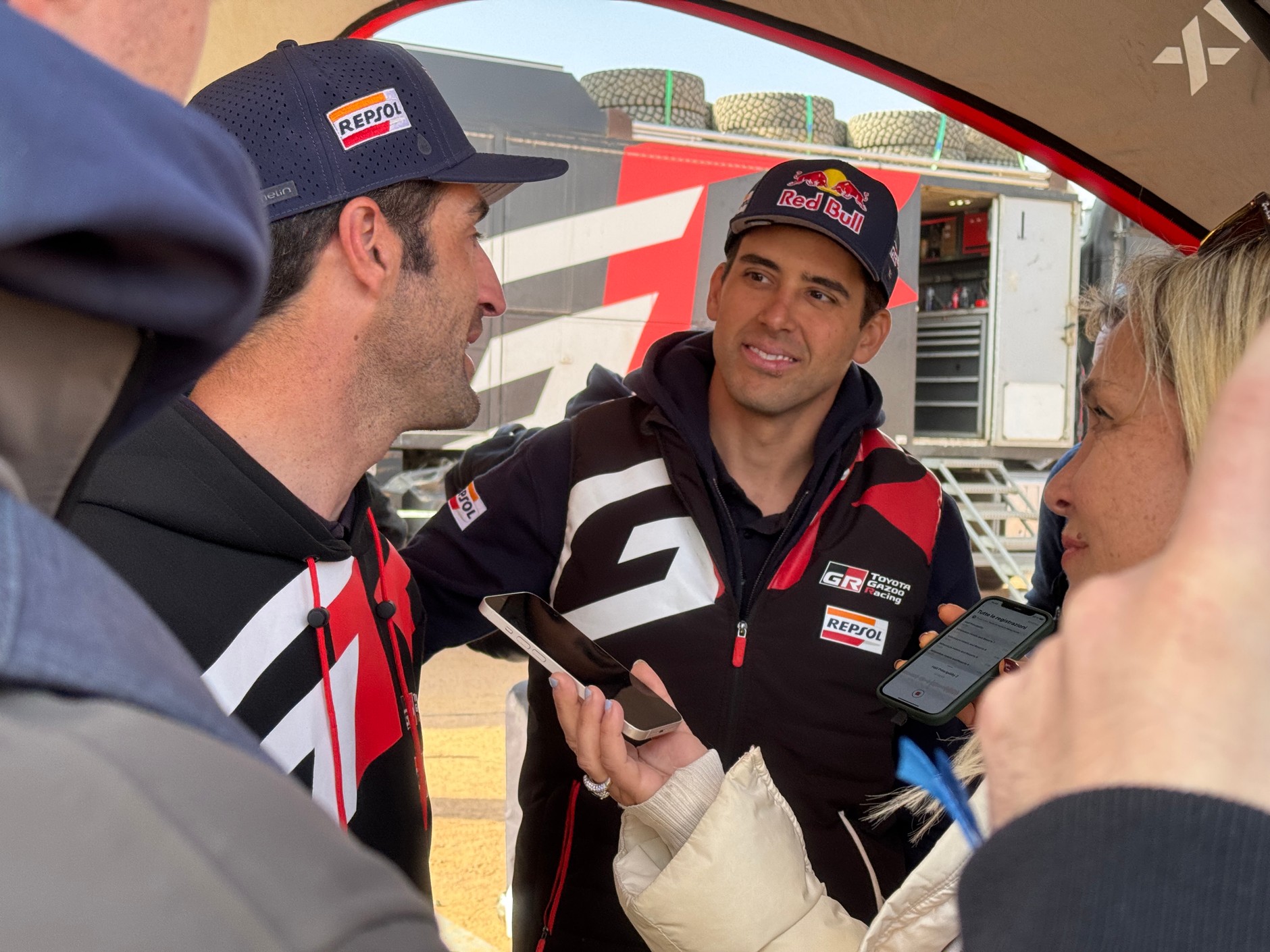 Stanowisko Toyota Gazoo Racing na biwaku Rajd Dakar 2025