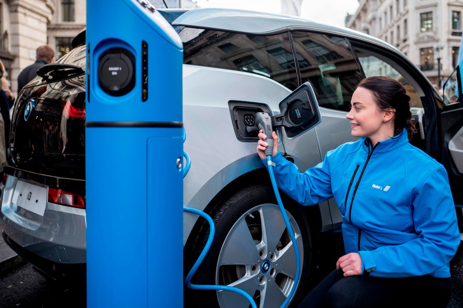 BMW i3