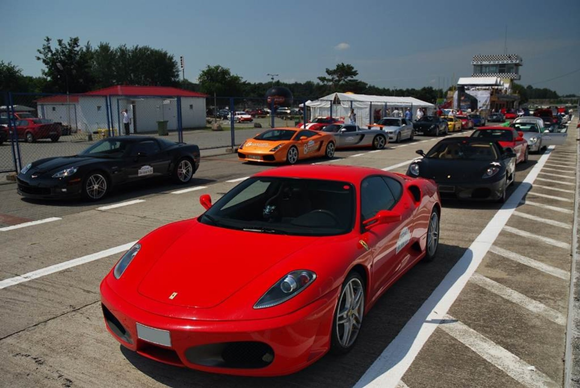 POZnań Gran Turismo Polonia 2009 - najszybsze i najdroższe auta świata w Poznaniu