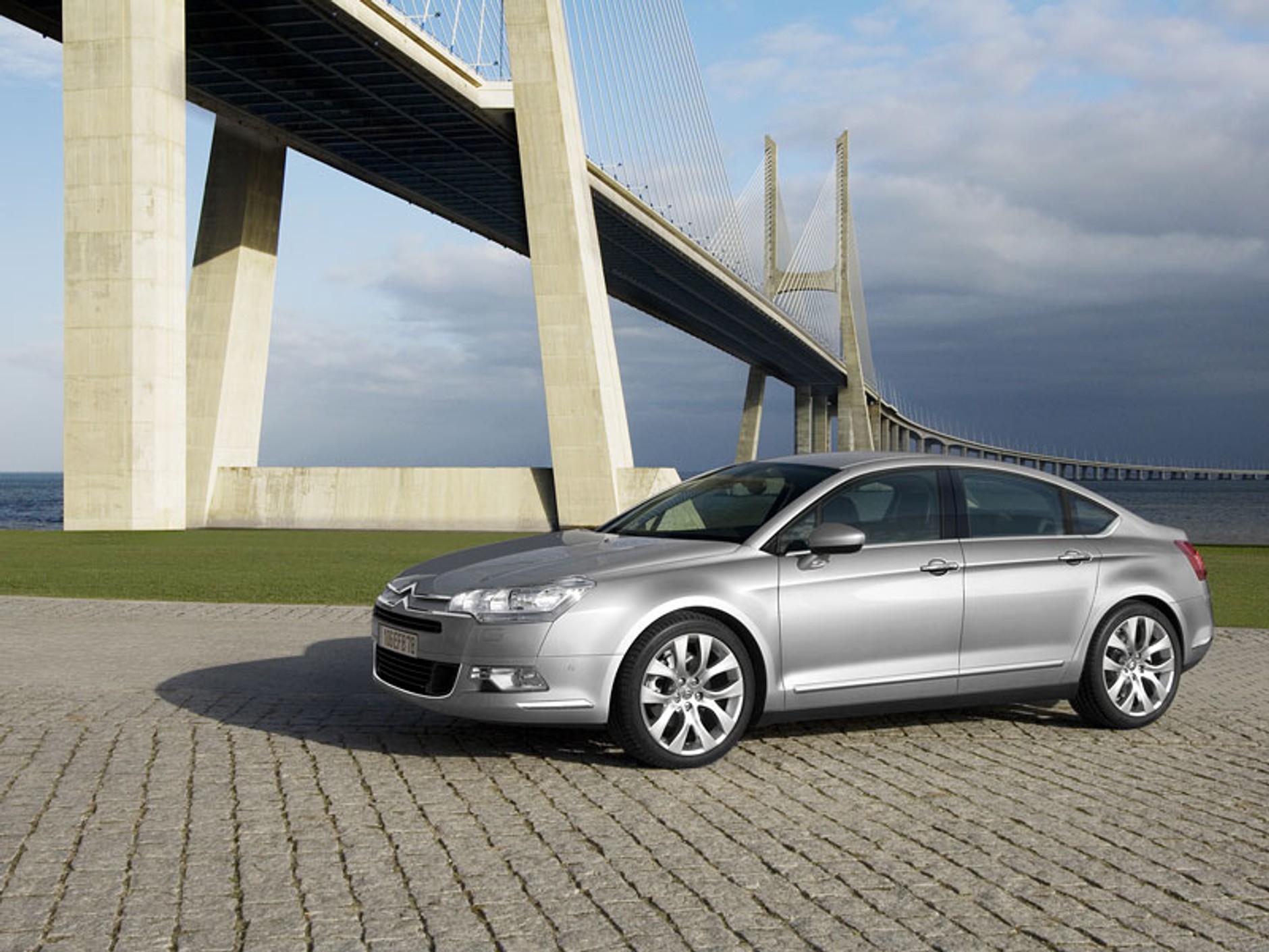 Citroën C5 1.6 HDi: limuzyna prawie jak ciężarówka