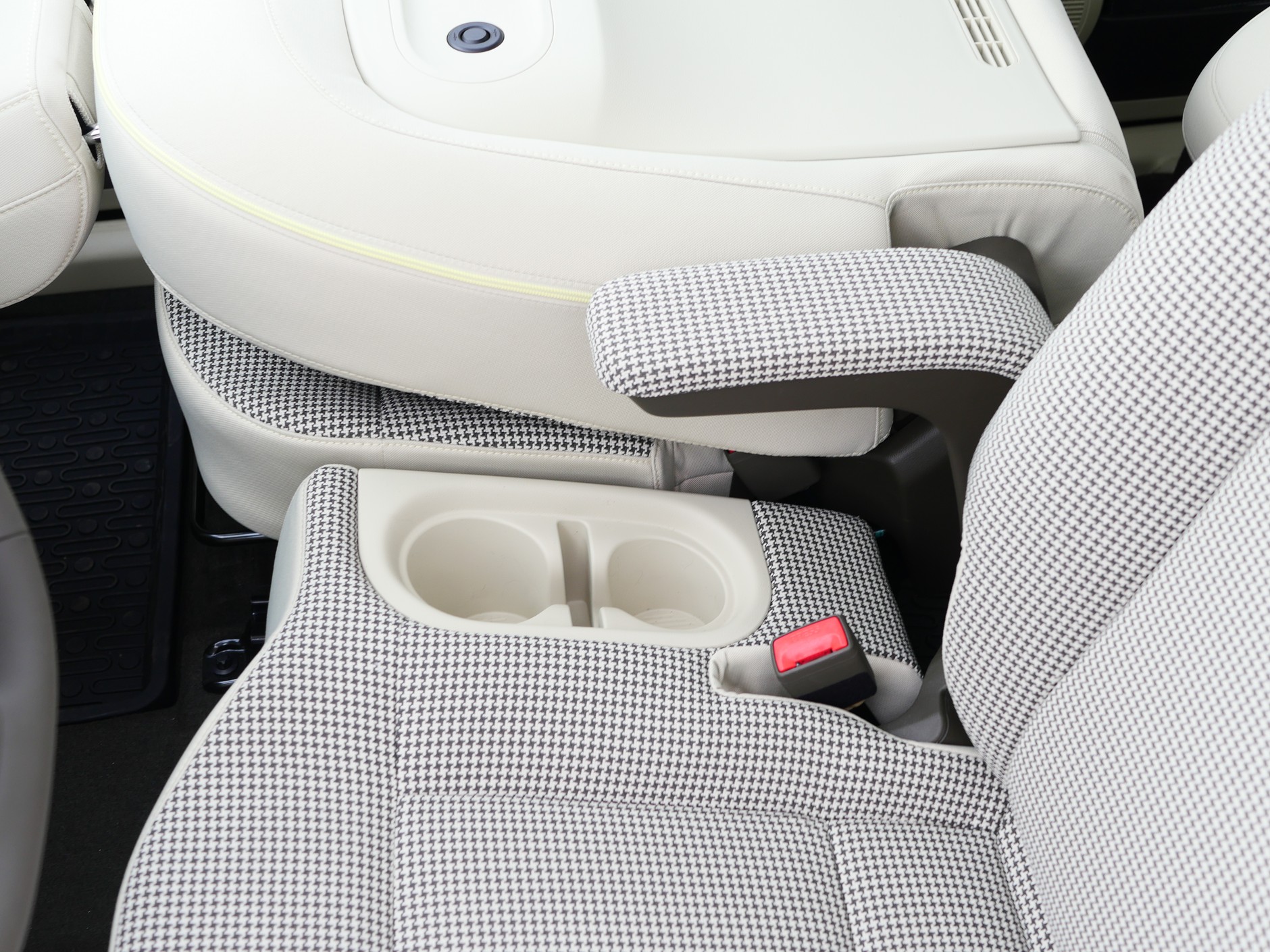 Hyundai Inster: najmniejszy elektryczny Hyundai już w Polsce