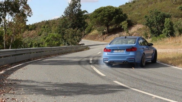 Tajne sposoby na rasowy dźwięk silnika
