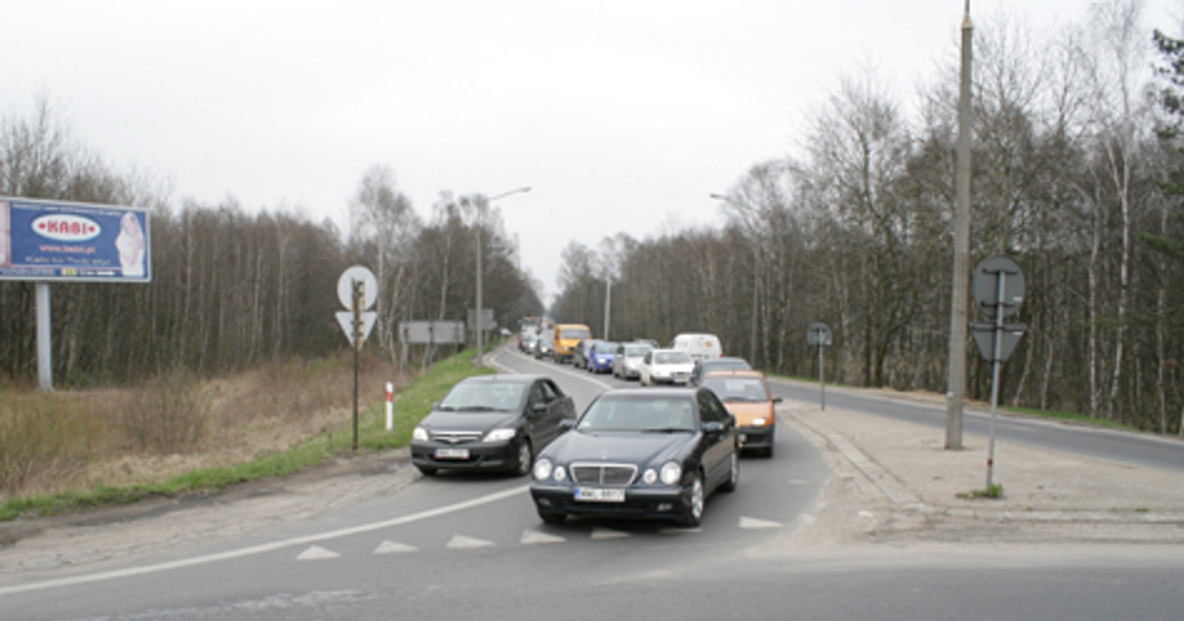 Skrzyżowanie  dróg 634 i  631