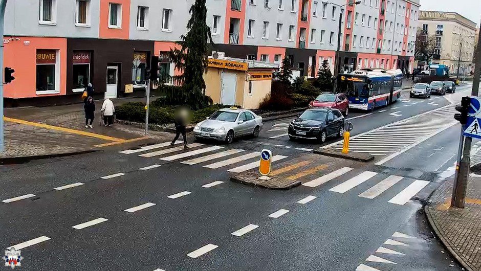 Policjanci cały dzień prowadzili specjalną akcję. Pilnowali w zasadzie tylko jednego miejsca