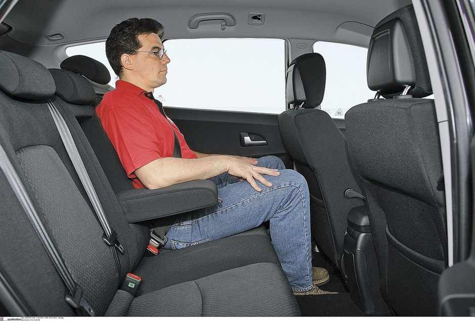 Kia ceed SW - tylna kanapa
