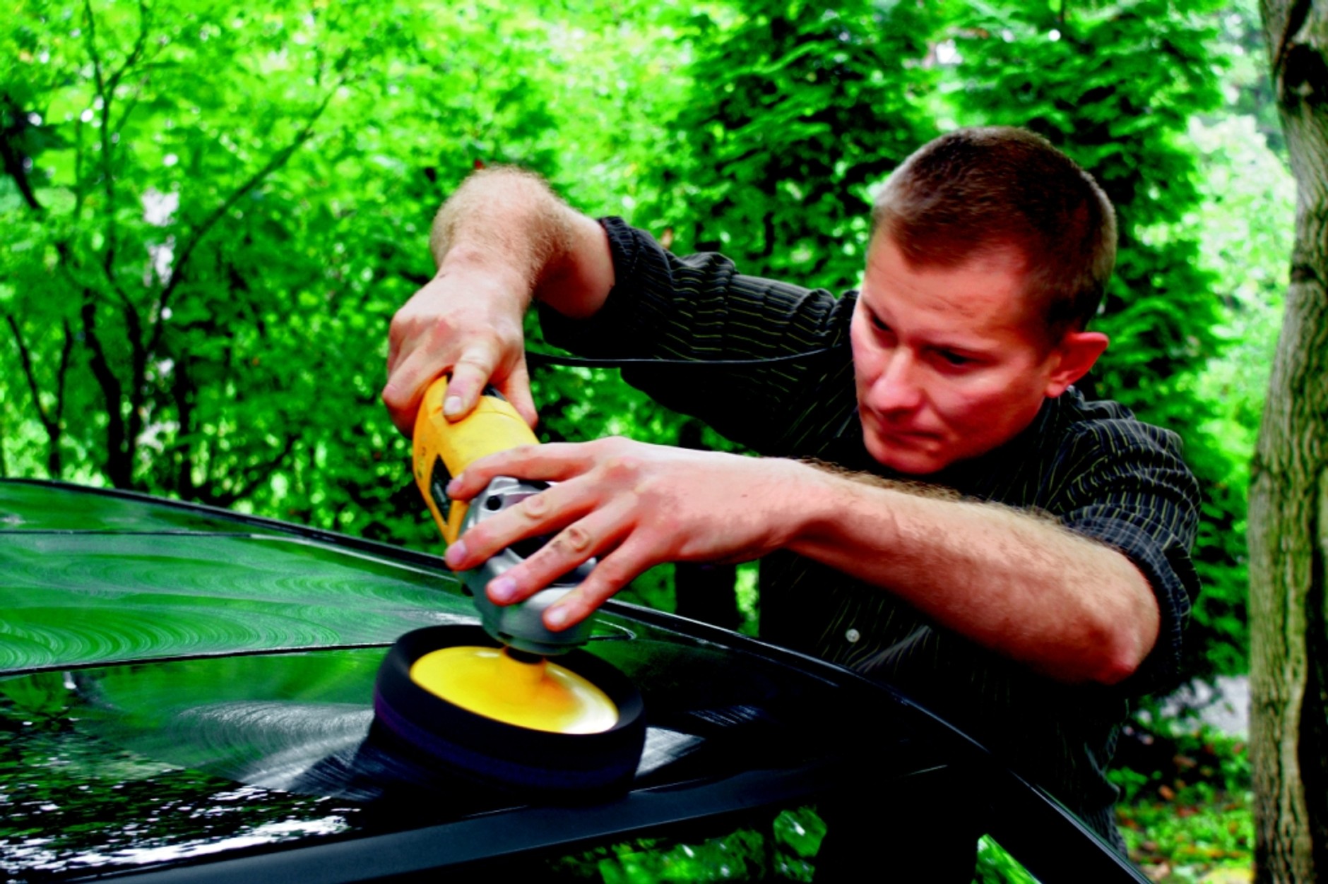"Picowanie" samochodu - czyli jak wyszykować karoserię przed sprzedażą