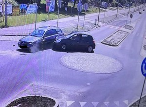 Spowodowała kolizję i pojechała do pracy. Tam znaleźli ją policjanci i poznali prawdę