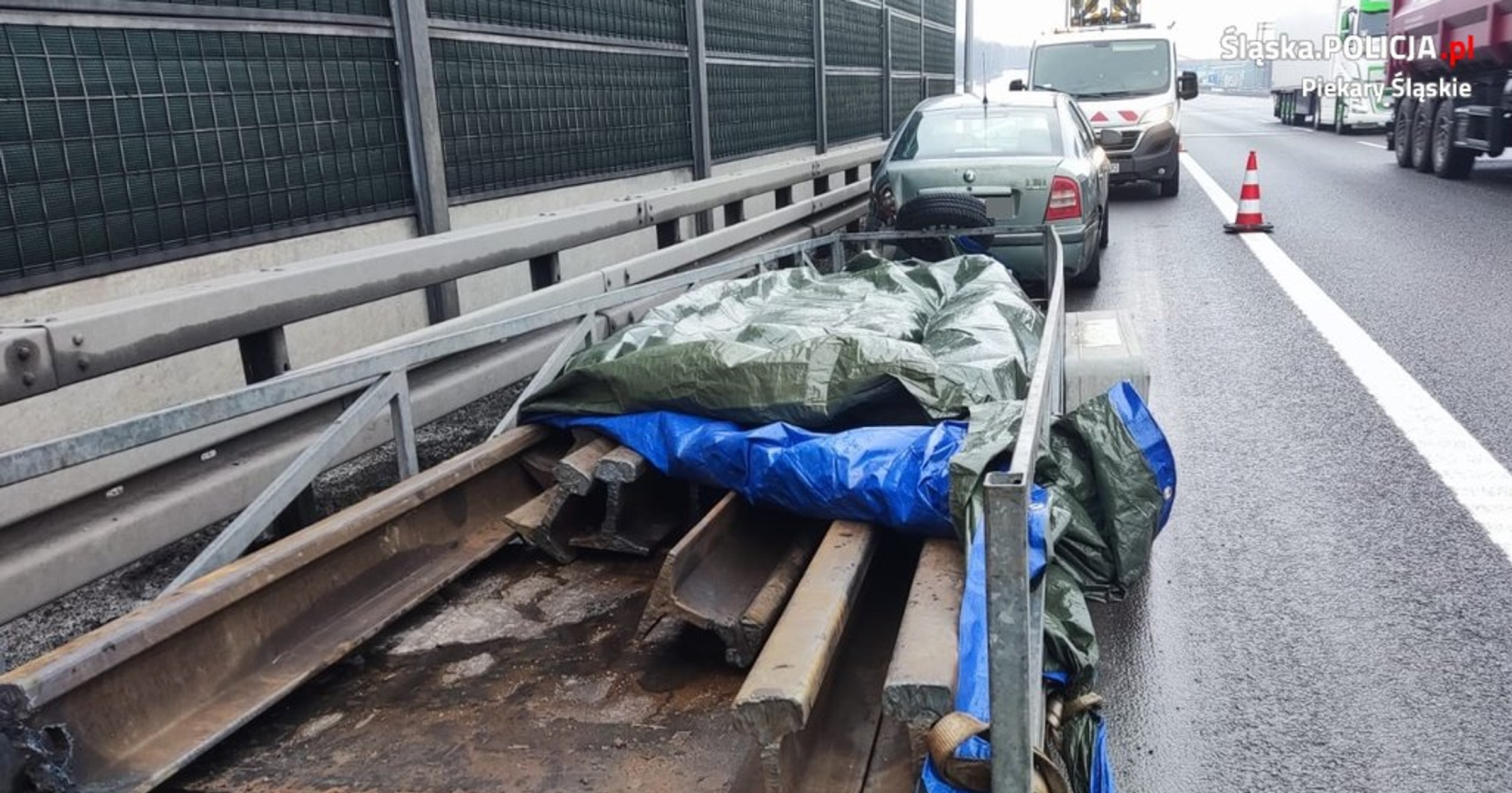 Złodzieje złomu wpadli na autostradzie A1