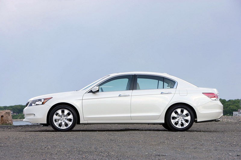 Nowa Honda Accord dla rynku północnoamerykańskiego