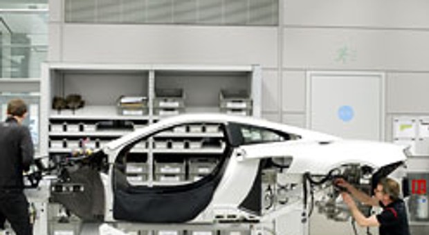 Tak powstawał pierwszy McLaren MP4-12C
