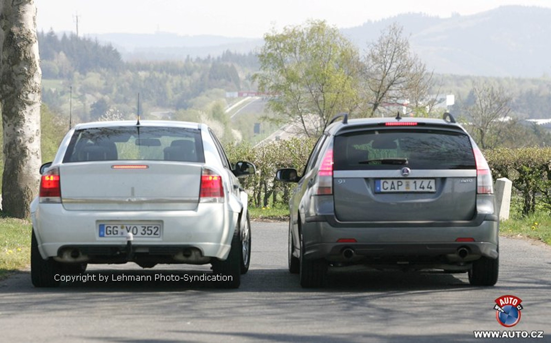 Zdjęcia szpiegowskie: nowy Saab 9-3 – szerszy i z napędem 4x4