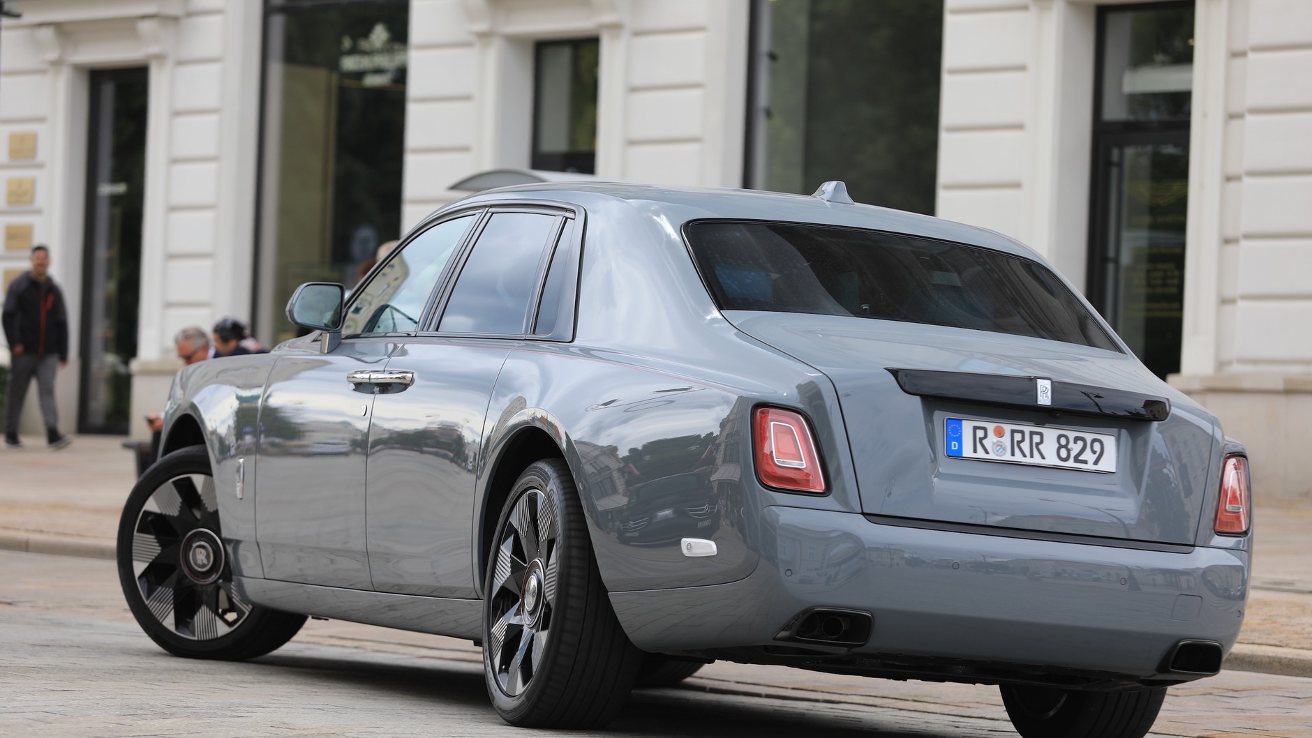 Rolls-Royce Phantom (2022, VIII Series II)
