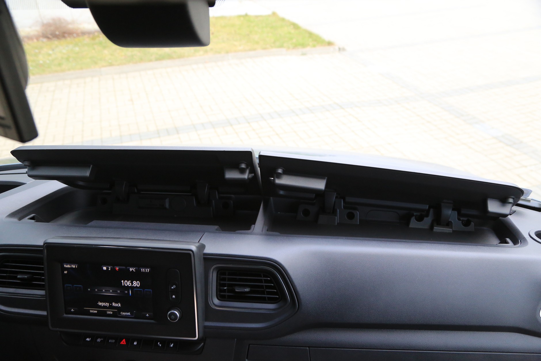 Renault Master 2019 zabudowa kurierska