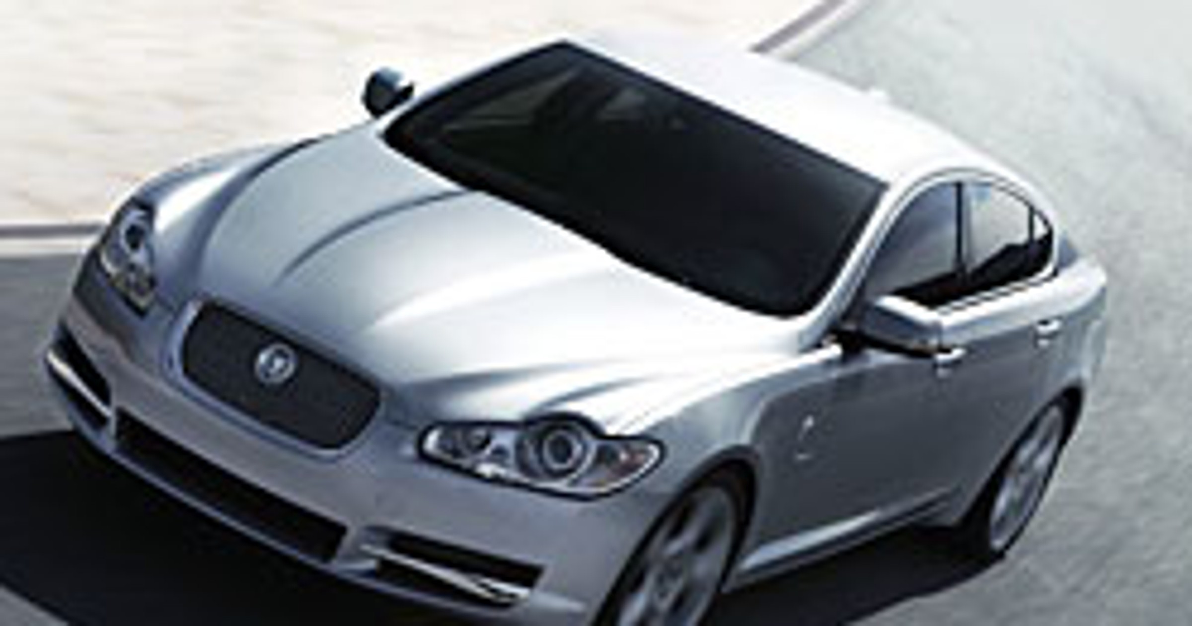 Pierwszy wyprodukowany Jaguar XF opuścił bramy zakładu w Castle Bromwich