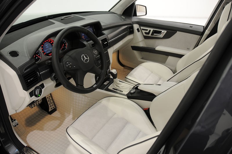 Najszybszy SUV świata to Mercedes GLK Brabus V12
