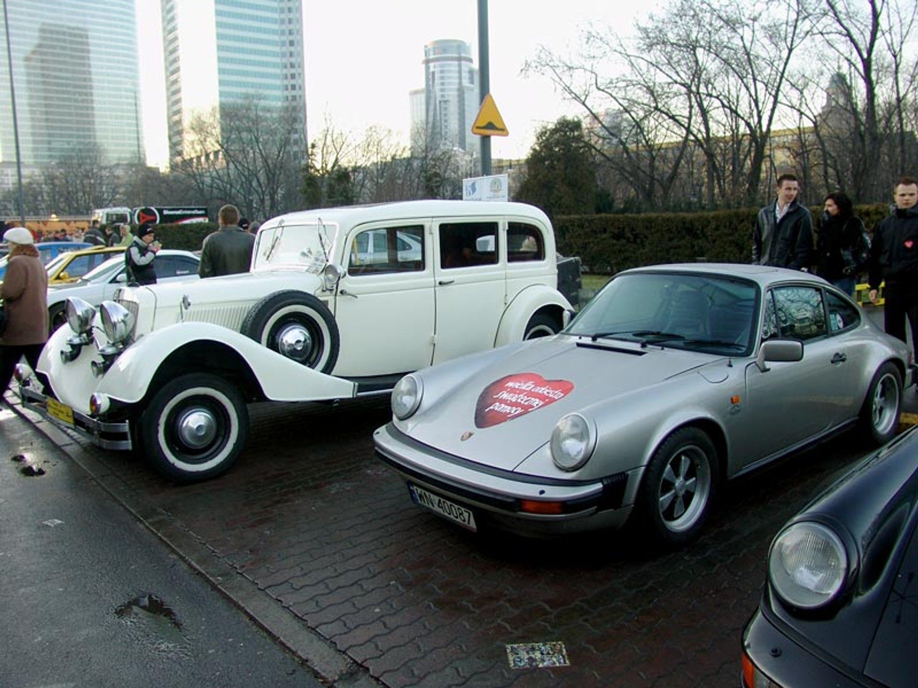 WOŚP 2008: wielki finał pod Pałacem Kultury (foto)