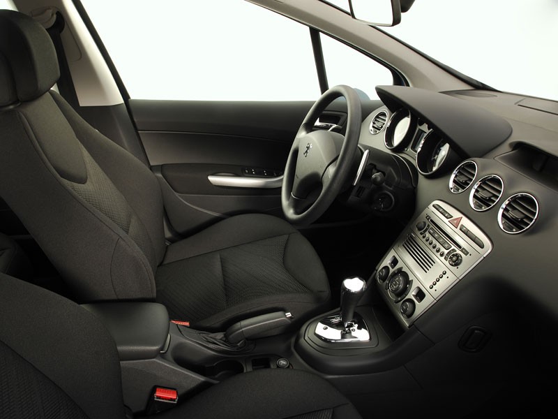 Peugeot 308: Osobowość o numer większa (pierwsze wrażenia)