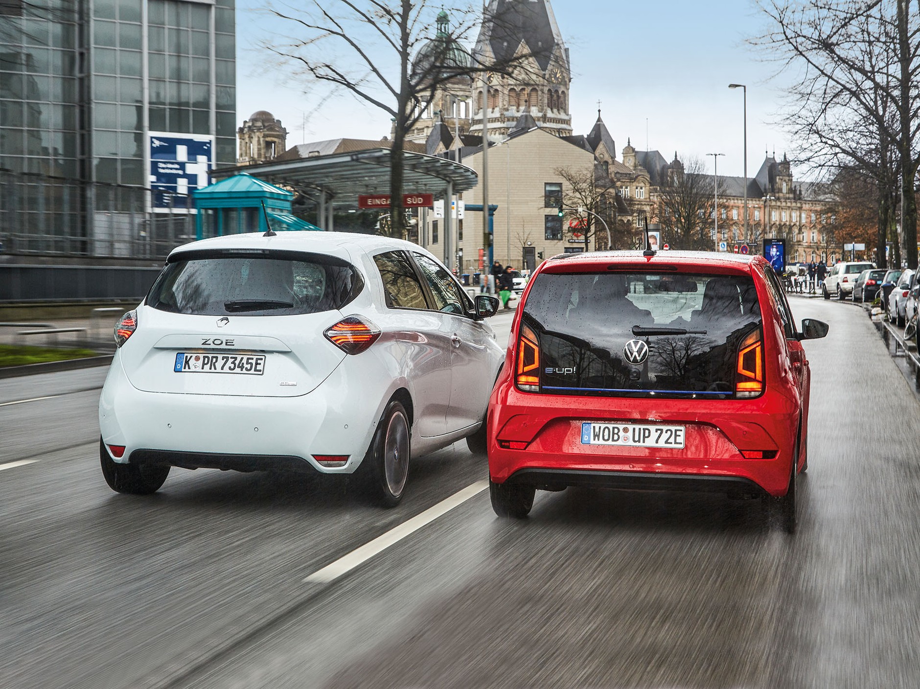 Renault ZOE kontra Volkswagen E-Up! - elektryk w mieście może mieć sens