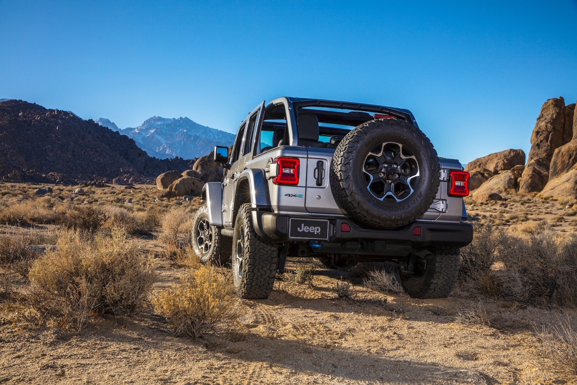 Jeep Wrangler 4xe – hybrydowa terenówka z Ameryki