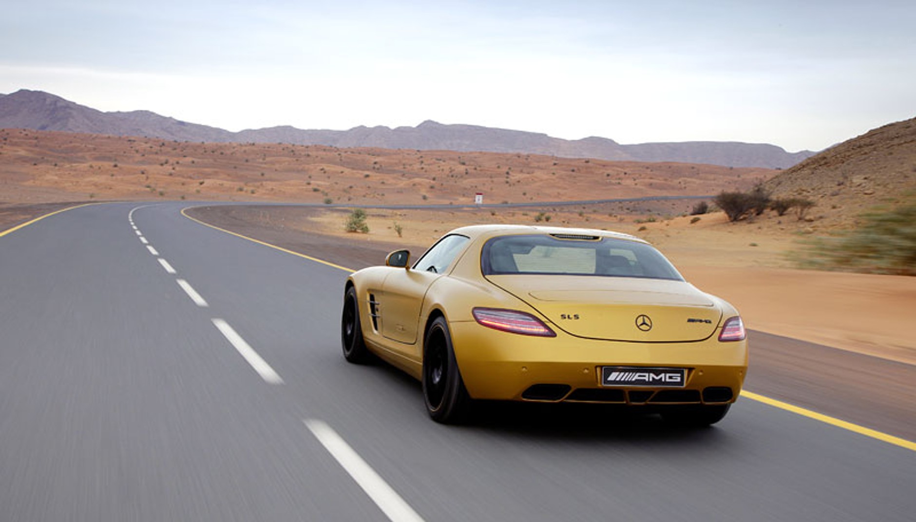 Mercedes-Benz SLS AMG i G 55 AMG Edition 79: złote i srebrne gwiazdy w Dubaju