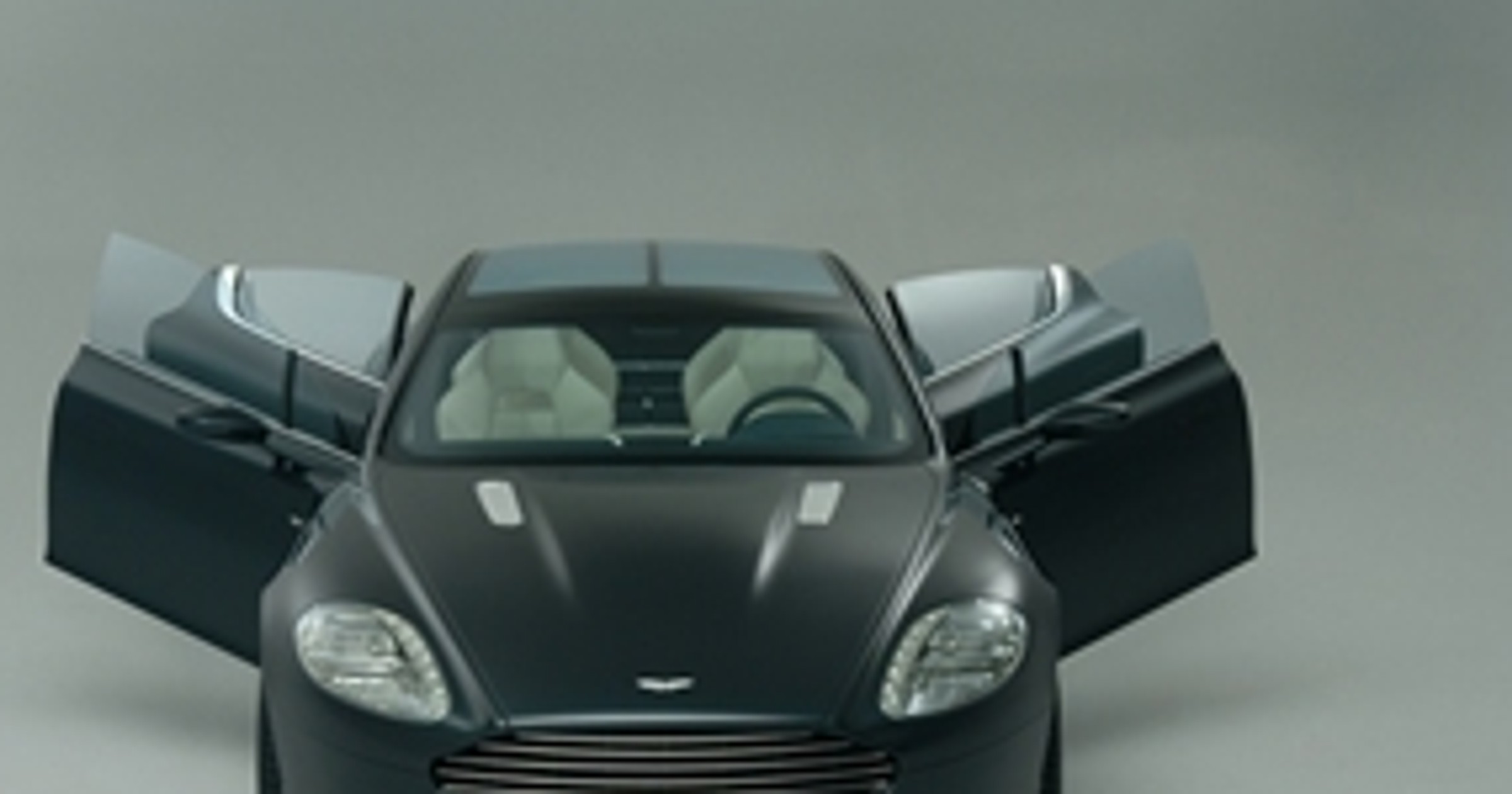 Aston Martin Rapide vs Rapide