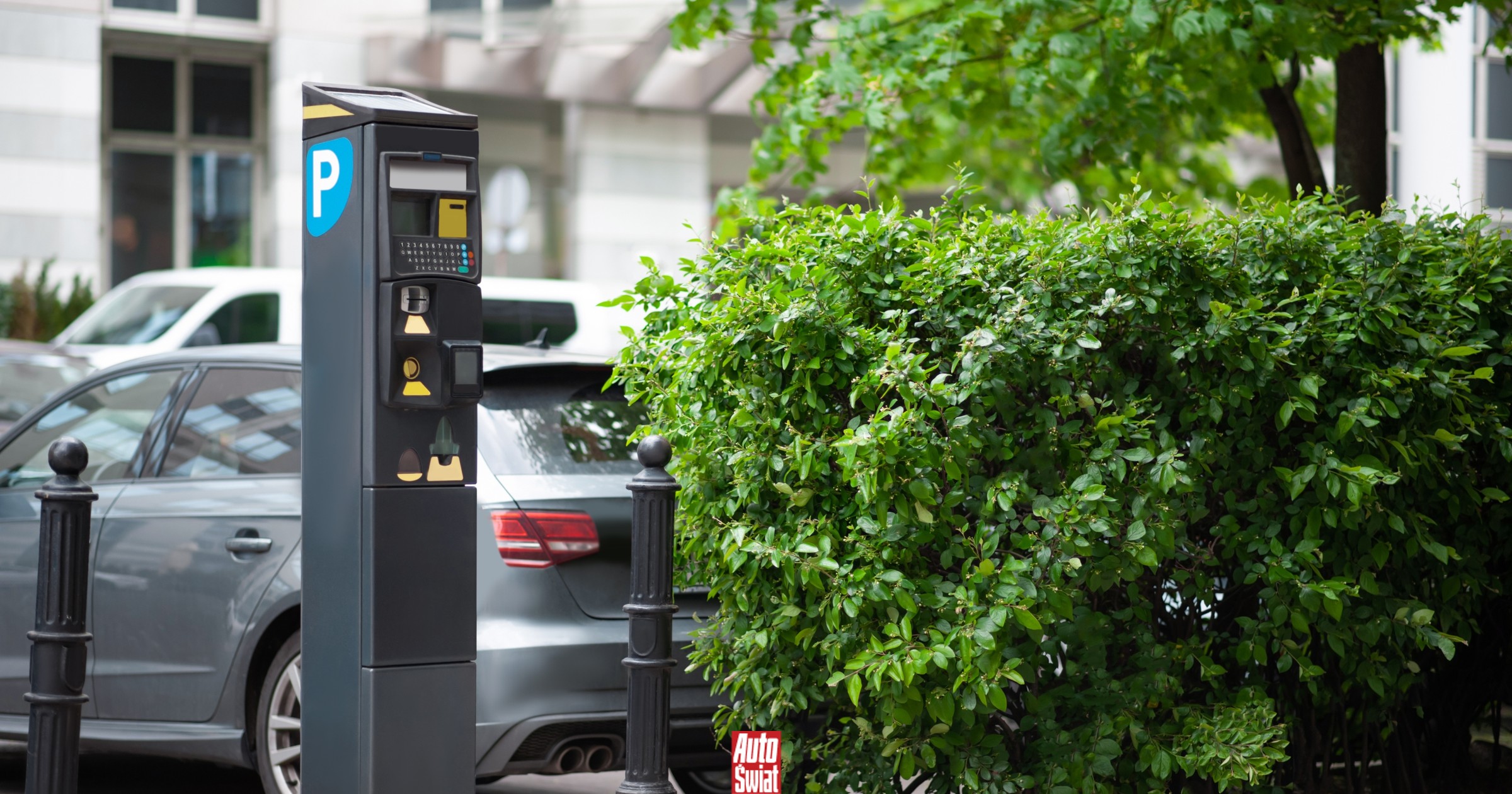 Koniec darmowego parkowania w weekendy? Miasta chętnie sięgają po nowe narzędzie