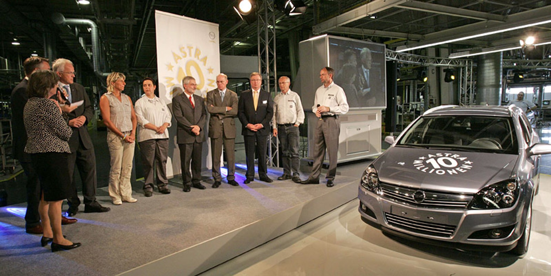 Opel Astra: sprzedano 10 mln egzemplarzy