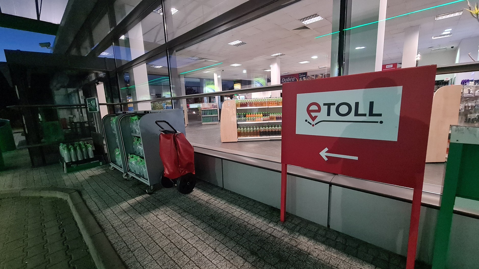 System opłat E-TOLL