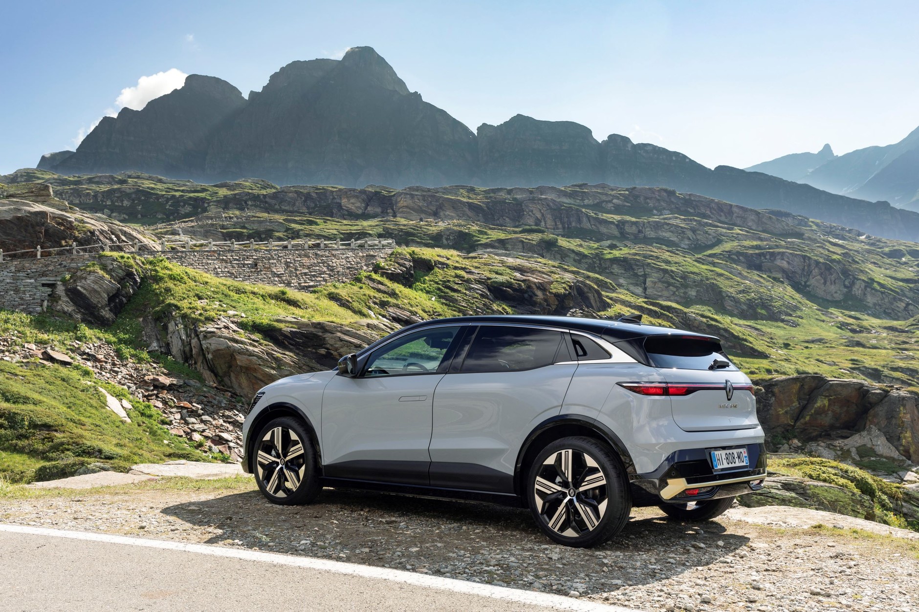 Renault Megane E-Tech Elektryczny (2022)