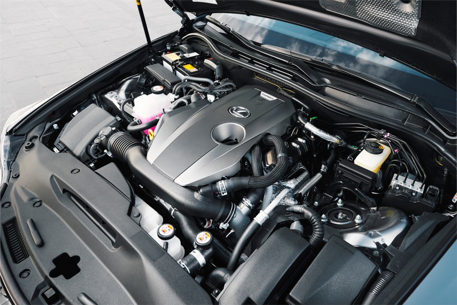 Lexus IS 200t