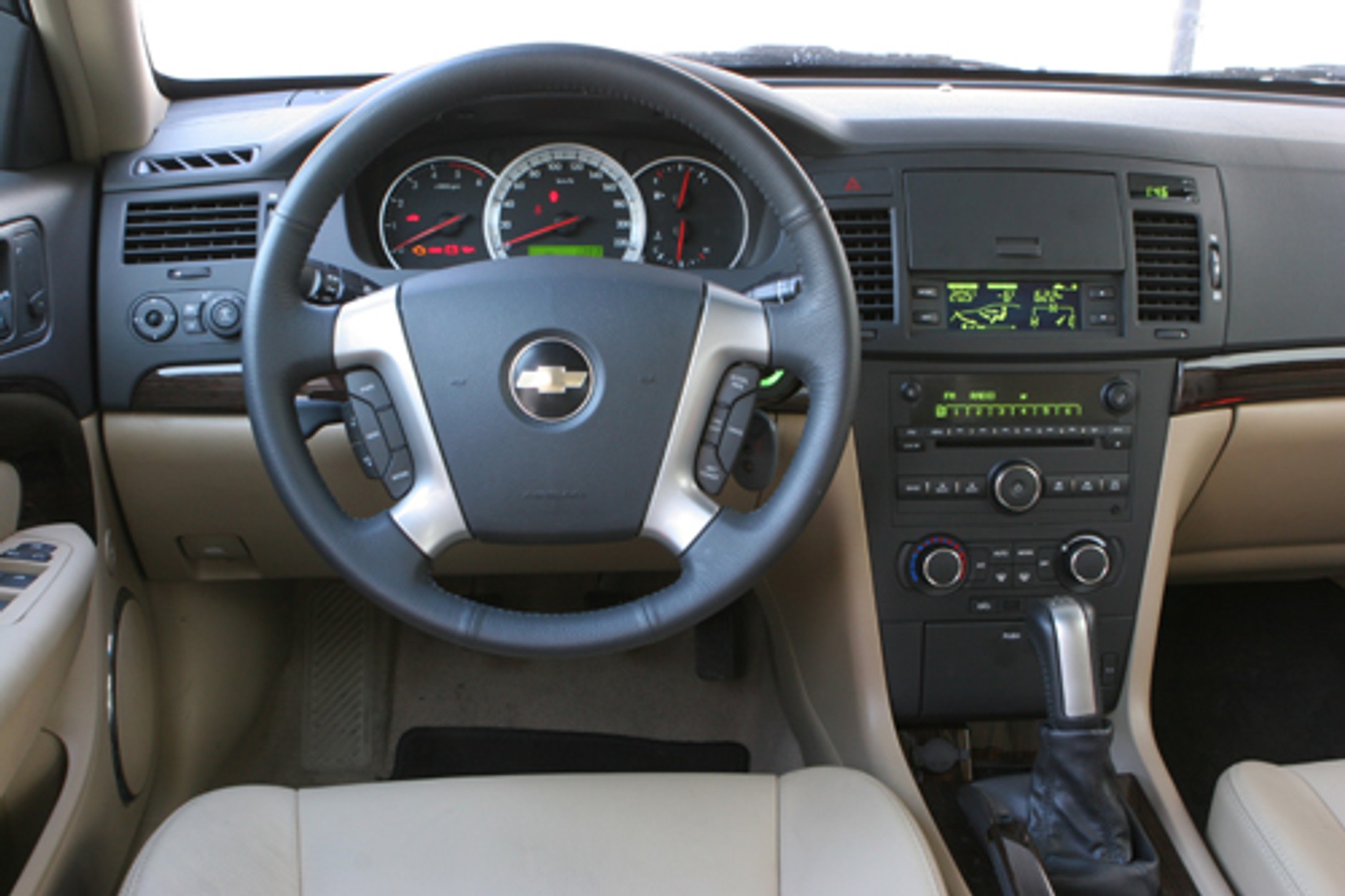 Chevrolet Epica - Zupełnie przyzwoita limuzyna