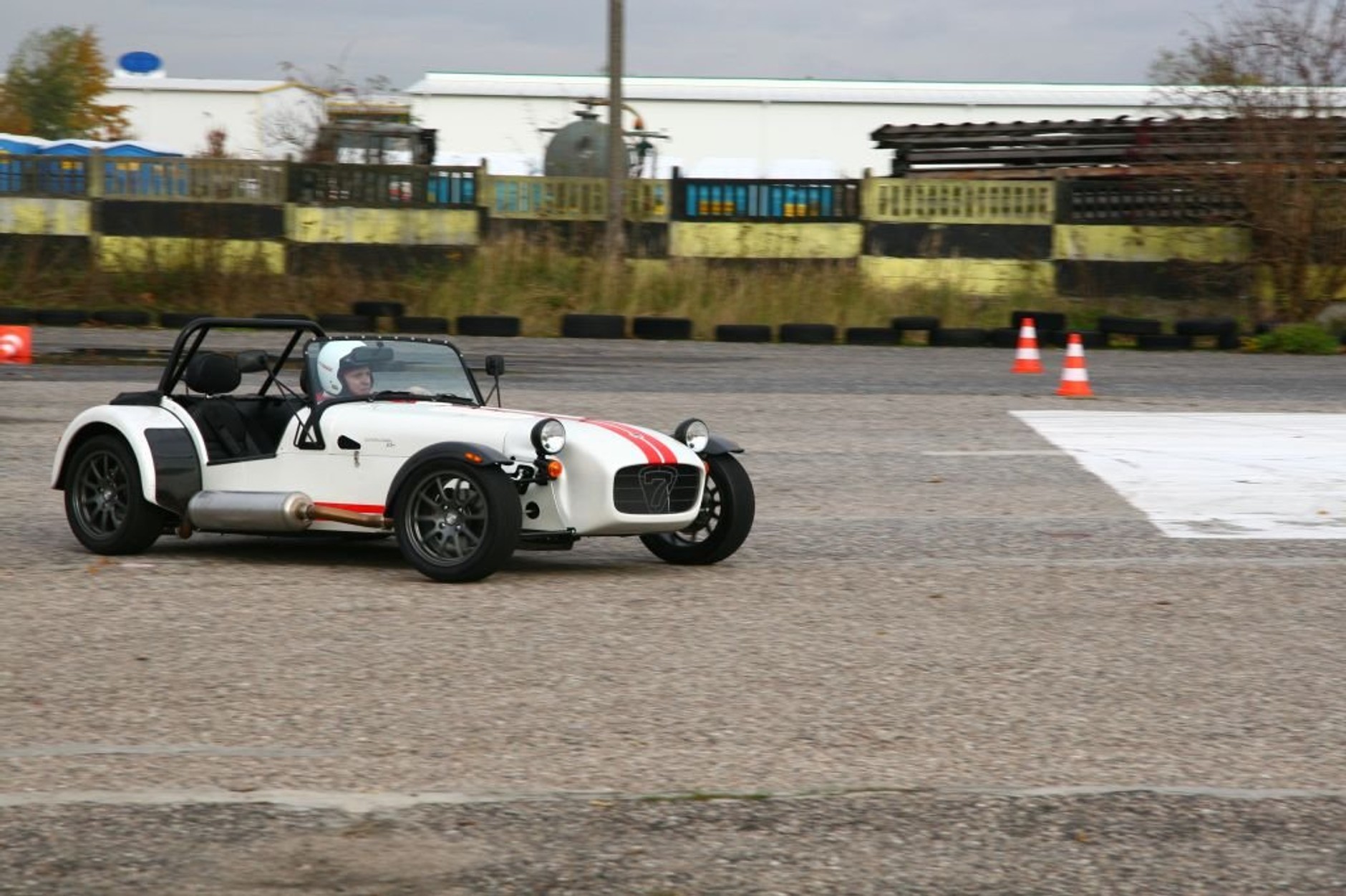 Caterham - Fotorelacja z polskiej prezentacji kultowego sportowca