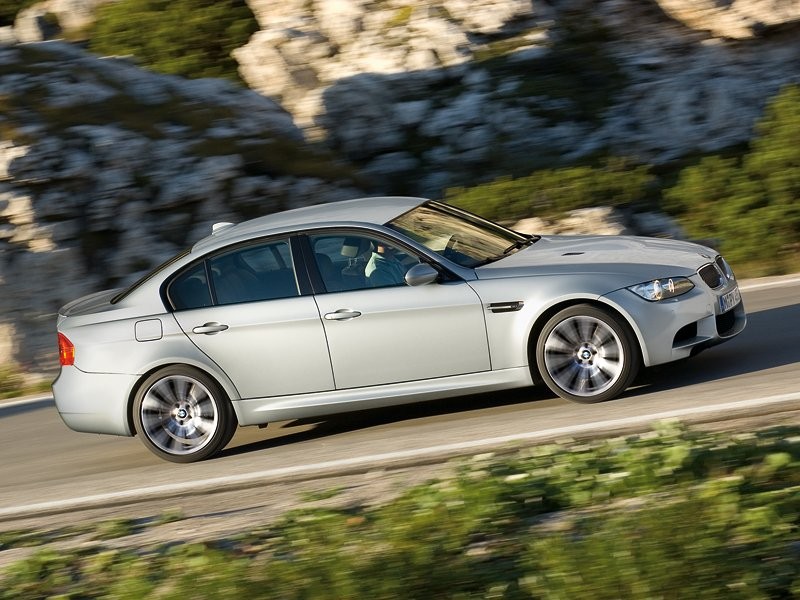 BMW: sportowe M3 Limuzyna dla pięciu osób