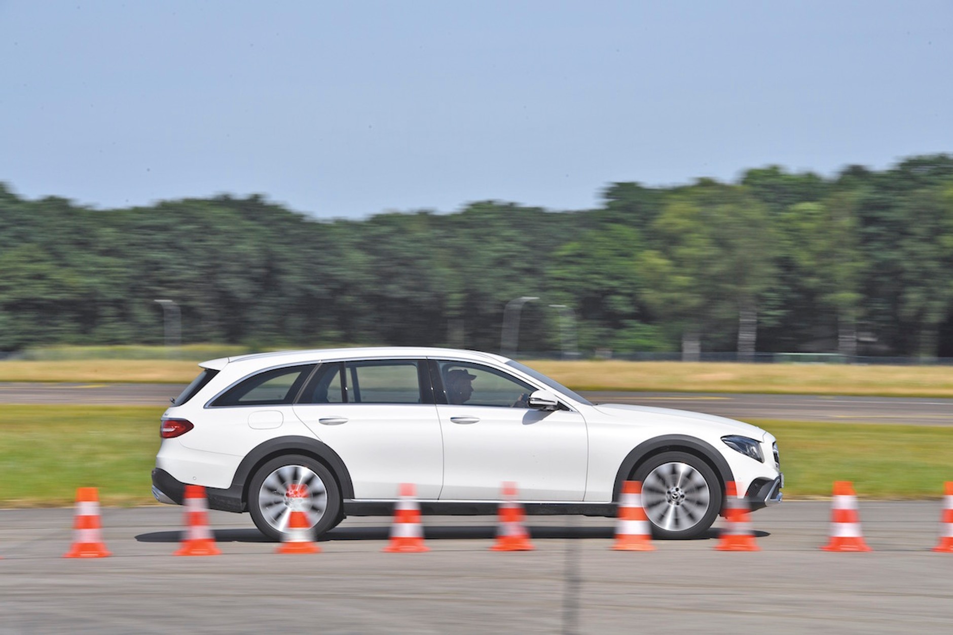 1. miejsce - Mercedes E 220d
All-Terrain