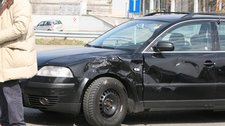 Mała stłuczka? Duży kłopot: Usterki których nie widać